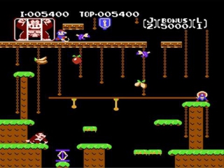 Donkey Kong Jr. moet door velen levels klimmen om zijn vader <a href = https://www.mario3ds.nl/Nintendo-3DS-spel.php?t=Donkey_Kong_Country_Returns_3D>Donkey Kong</a> te redden van Mario.